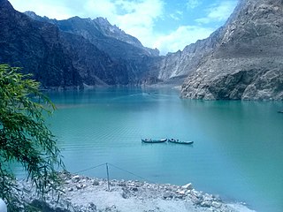 <span class="mw-page-title-main">Attabad Lake</span> Lake in Gilgit-Baltistan, Pakistan