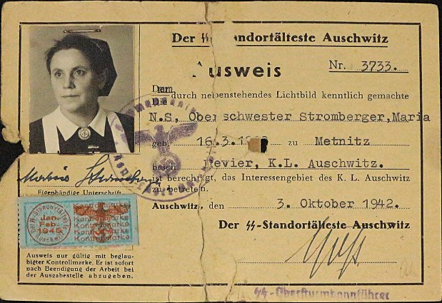 Archivo:Ausweis Auschwitz Vorderseite.tif