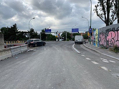 Comment aller à Avenue de la Porte de la Chapelle en transport en commun - A propos de cet endroit