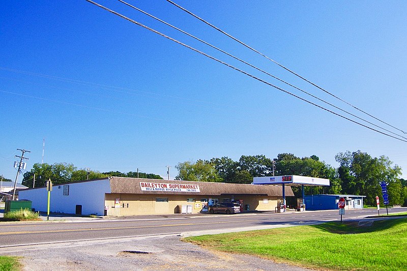 File:Baileyton-Supermarket-al.jpg