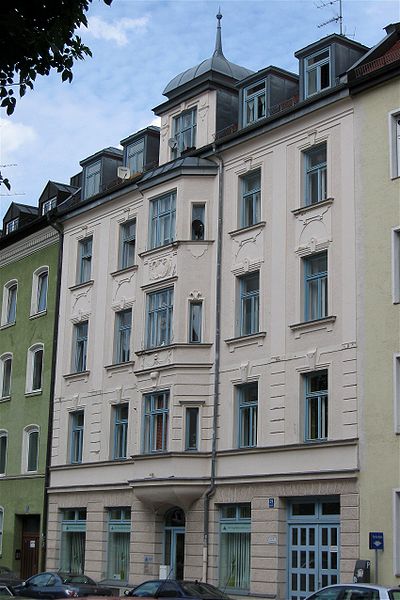 File:Balanstr. 29 Muenchen-1.jpg