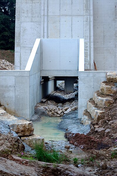 File:Bammental - Hochwasserrückhaltebecken 2014-09-14 -008.JPG