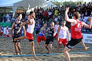 Deutsch: Beachhandball Europameisterschaften 2019 (Beach handball Euro); Tag 4: 5. Juli 2019 – Männer, Viertelfinale, Russland-Polen 2:0 (30:22, 19:18) English: Beach handball Euro; Day 4: 5 July 2019 – Quarter Final Men – Russia-Poland 2:0 (30:22, 19:18)