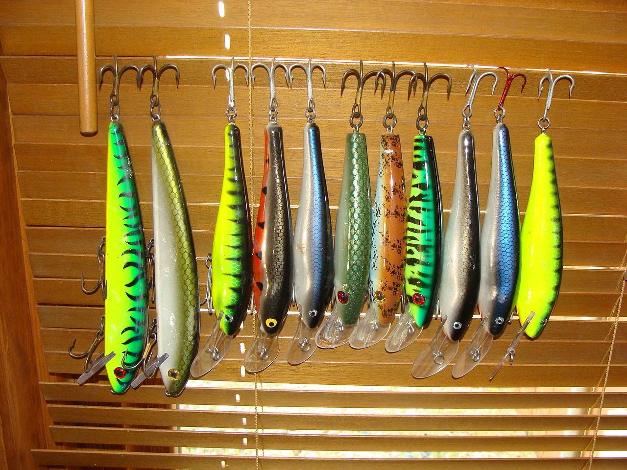 File:Big Musky Fishing Lures.JPG - Wikimedia Commons