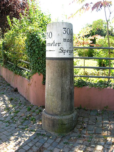 File:Boechingen km-Stein 30.jpg
