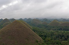 Bohol Hills, Chocolate Hills 4, Philippines.jpg