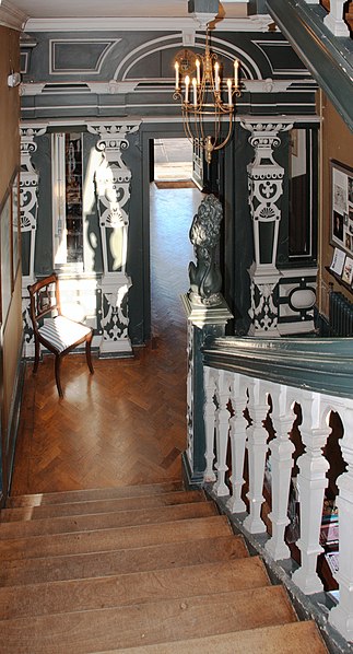 File:Boston manor house stairs 3087.jpg