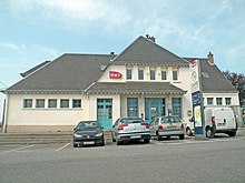 BRELEAUté-Beuzeveville Railway Station