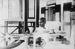 dr Mahatma Gandhi im Hungerstraik