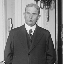 Byron Rufus Newton in 1917.jpg