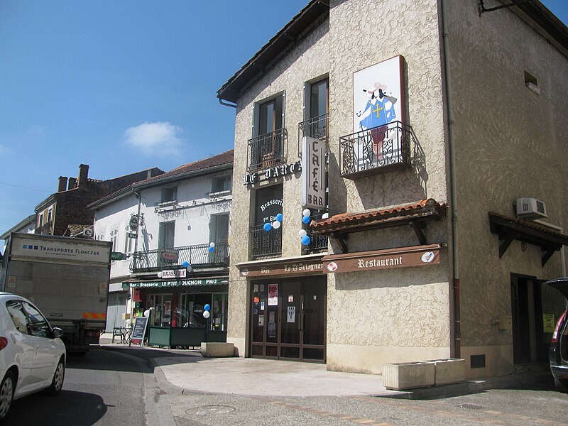 File:Café et restaurant à Riscle.JPG