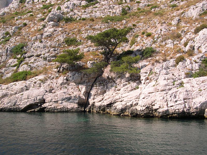 File:Calanques Marseille Cassis 30.JPG