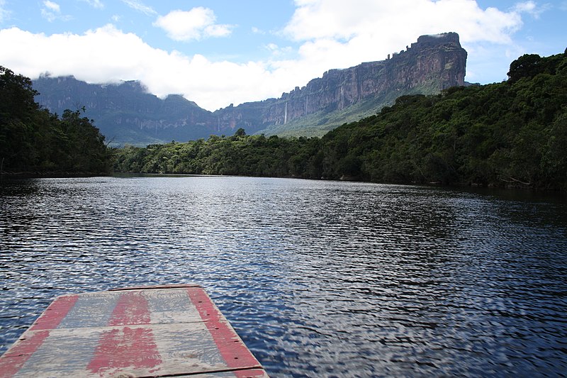 File:Camino al Salto Angel.JPG