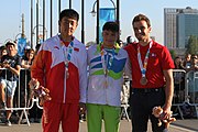 Deutsch: Kanusport bei den Olympischen Jugendspielen 2018; Tag 10, 16. Oktober 2018; Finale Jungen Einer-Kajak-Slalom: Lan Tominc (Slowenien, Gold) - Guan Changheng (China, Silber) - Tom Bouchardon (Frankreich, Bronze) English: Canoeing at the 2018 Summer Youth Olympics at 16 October 2018 – Boys' K1 slalom Gold Medal Race: Lan Tominc (Slovenia, gold) - Guan Changheng (China, silver) - Tom Bouchardon (France, bronze)