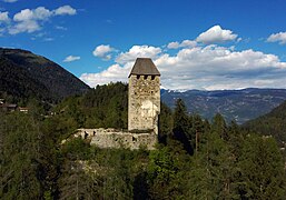 Castel d'Ultimo 02.jpg