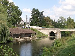 Chécy canal d'Orléans 14.jpg