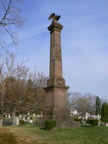 Ein Foto des Soldiers 'Monument in Bristol, Connecticut.