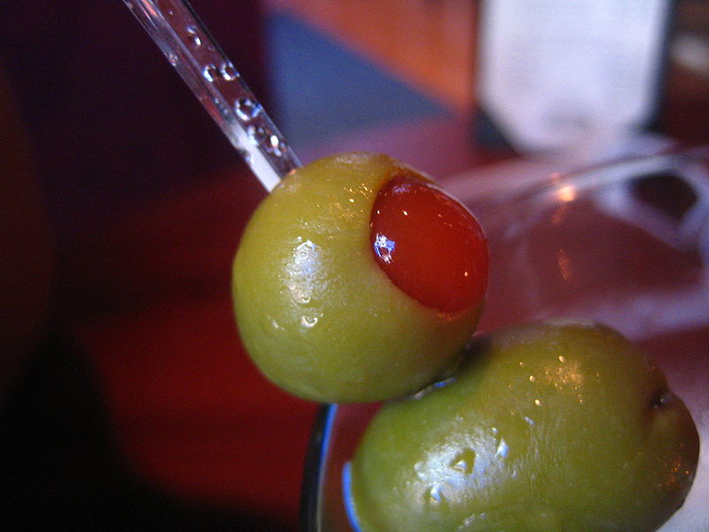 File:Cocktail olives.jpg