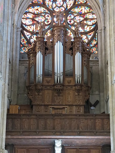 File:Collégiale Notre-Dame de Vernon - vue intérieure 10.jpg