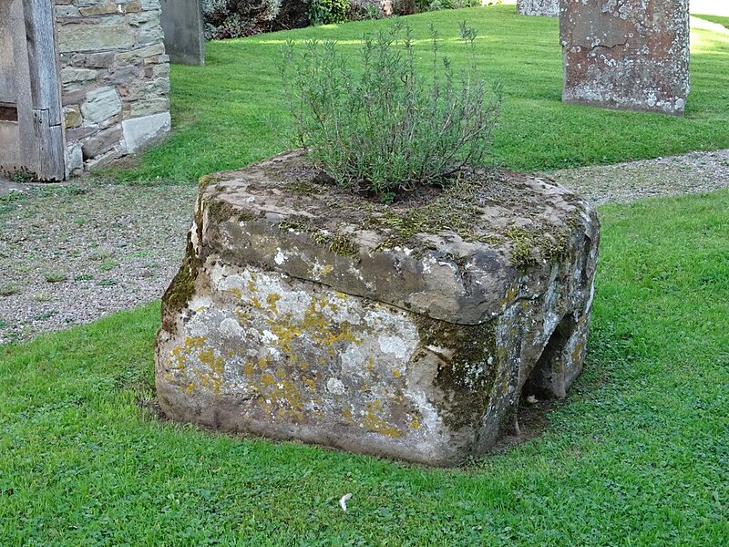 File:Cross base in Mathon churchyard (geograph 6600789).jpg