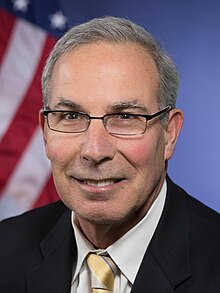 David C. Weiss Official Portrait 2018 (cropped).jpg