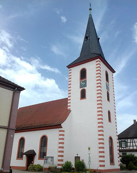 File:Diersheim dreifaltigkeitskirche1.jpg
