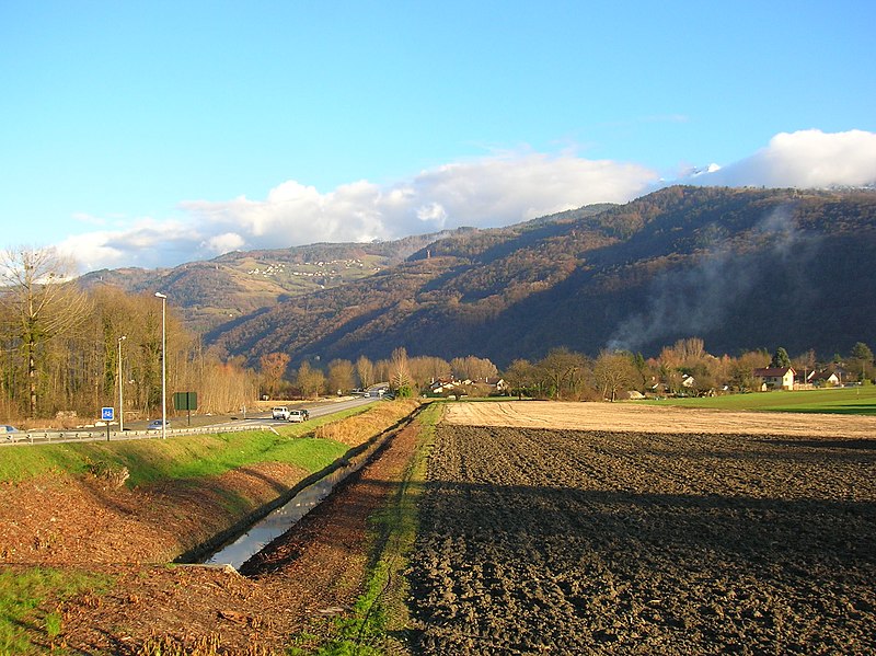 File:Domène agriculture.jpg