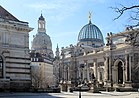 Dresden, Frauenkirche und Kunstakademie.jpg
