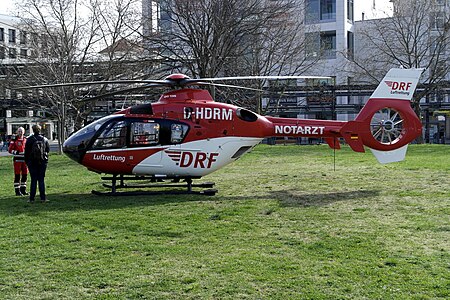 Dresden, Rettungshubschrauber am Postplatz