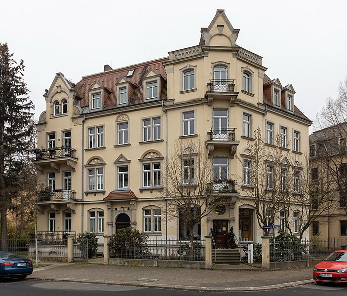 File:Dresden Eisenacher Straße 2 Eck - 2022-12-02.jpg