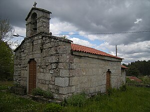 Ermida de San Pedro de Bouteiro, Sagra, O Carballiño.jpg