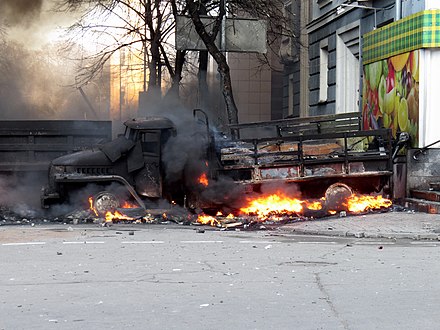 Trucks that had been carrying troops were burned in Kyiv's city center on 18 February