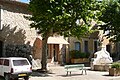 Français : Fontaine à La Bastide-des-Jourdans.