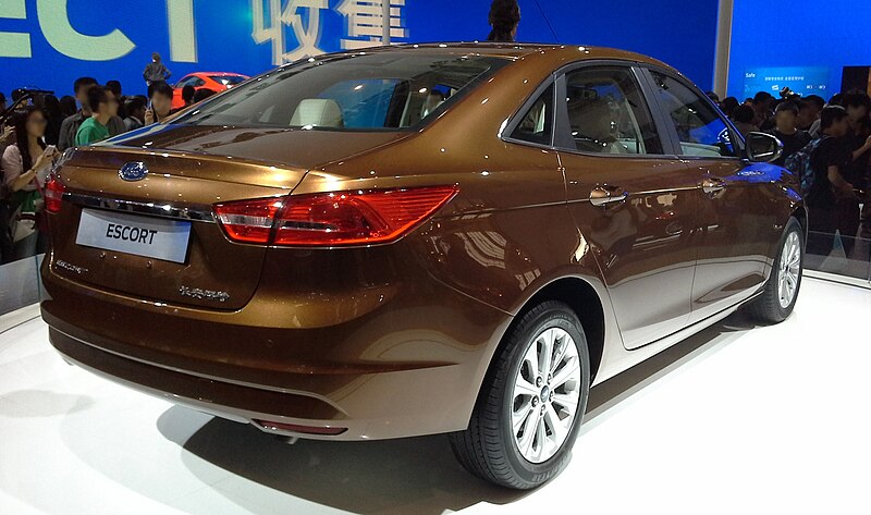 File:Ford Escort CN 03 -- Auto China -- 2014-04-23.jpg