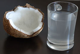 तइयार (पाकल) नारियल के पानी