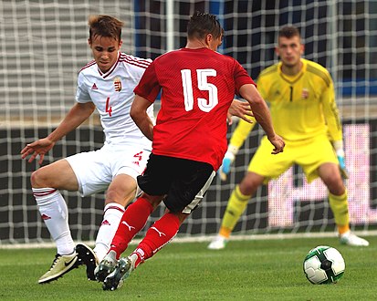 Steindy: Freundschaftsmatch: Österreich U21 gegen Ungarn U21. Das Foto zeigt von links nach rechts: Kristóf Polgár (Haladás Szombathelyi), Michael Lercher (FC Wacker Innsbruck) und Patrik Demjén (Dorogi FC).