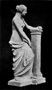A restoration proposal by archaeologist and art historian Adolf Furtwängler in 1916 showing how the statue may have originally looked