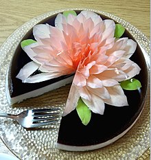 A flower made of gelatin Gelatin Art Dessert.jpg