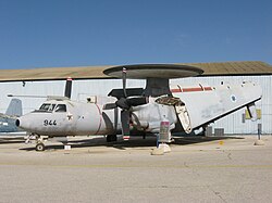 E-2C v leteckém muzeu Chacerim