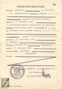 German marriage certificate issued on 6 December 1952 in Landshut signed with iron gall ink by the civil registry servant Heiratsurkunde aus dem Jahre 1952.JPG