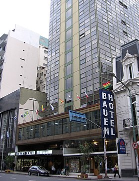 Hotel Bauen u Buenos Airesu, kojeg su zauzeli radnici i upravljaju njime od 2003.