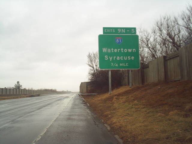 I-481 northbound nearing I-81 in North Syracuse
