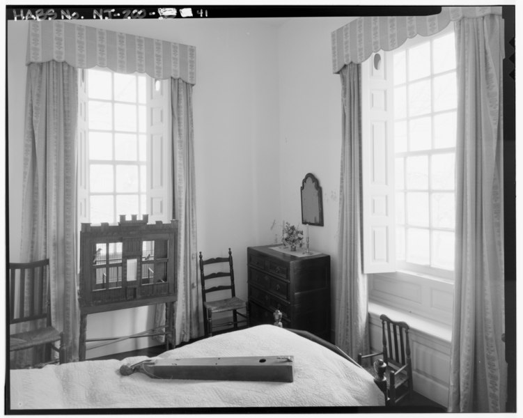 File:INTERIOR VIEW, SECOND FLOOR, NORTHEAST ROOM, LOOKING TO NORTHEAST - Trent House, 15 Market Street (changed from 539 South Warren Street), Trenton, Mercer County, NJ HABS NJ,11-TRET,6-41.tif