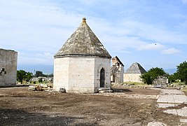 Родовое кладбище Джеванширов, Агдам, XVIII век