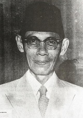 <span class="mw-page-title-main">Ipik Gandamana</span> Indonesian politician (1906–1979)