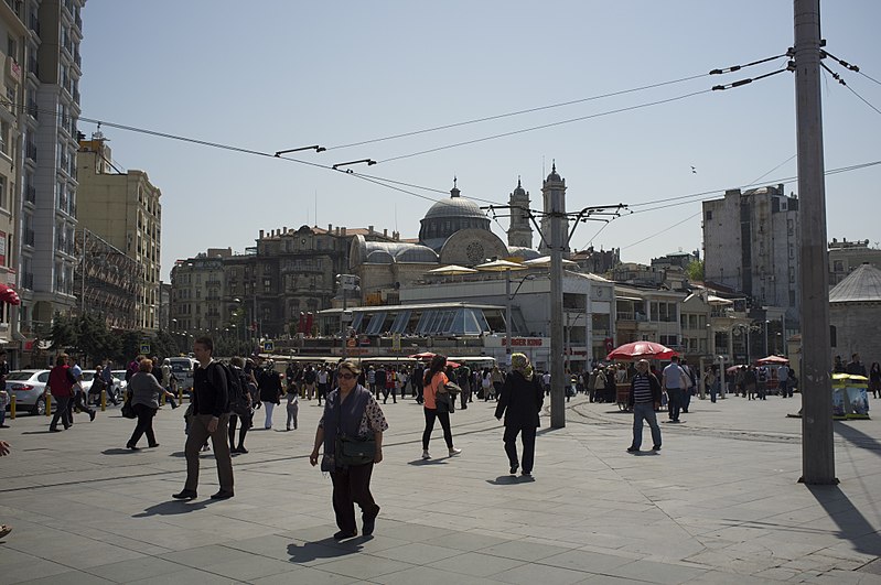 File:Istanbul (7266821986).jpg