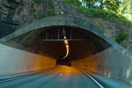 Kleivene tunnel