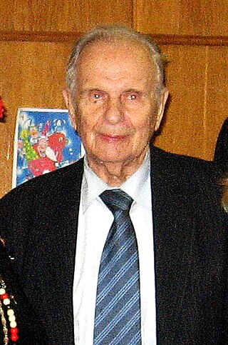 <span class="mw-page-title-main">Platon Kostiuk</span> Ukrainian biologist (1924–2010)