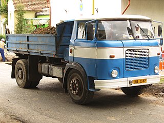 <span class="mw-page-title-main">LIberecké Automobilové Závody</span> Czech and Czechoslovak truck manufacturer