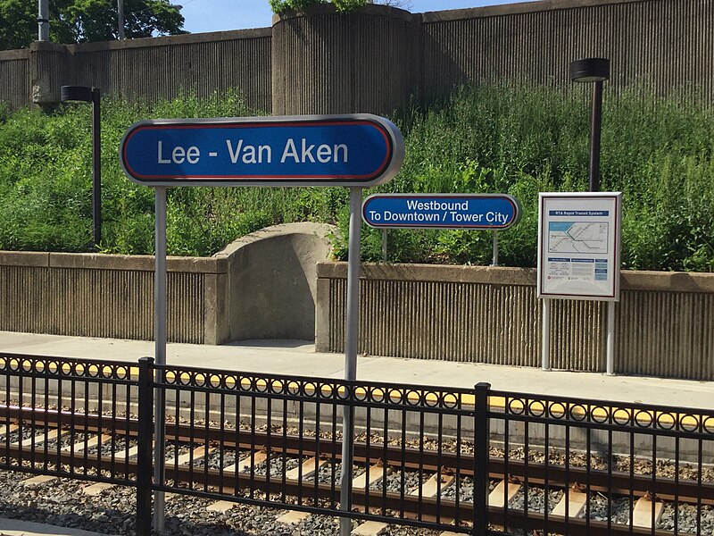 File:Lee-Van Aken station (6).jpg